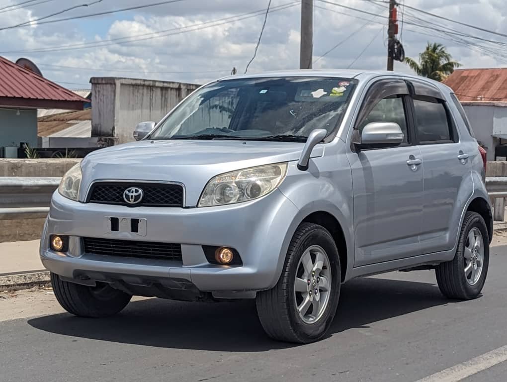 2006 Toyota RUSH