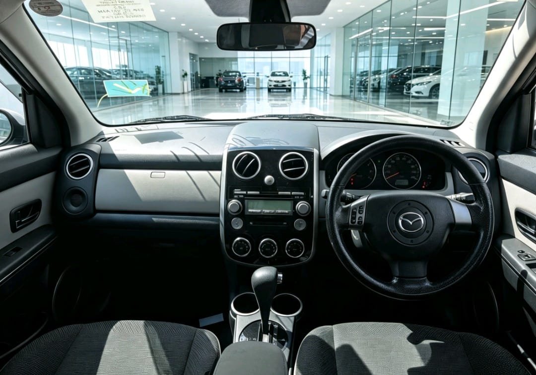 2007 Mazda Verisa