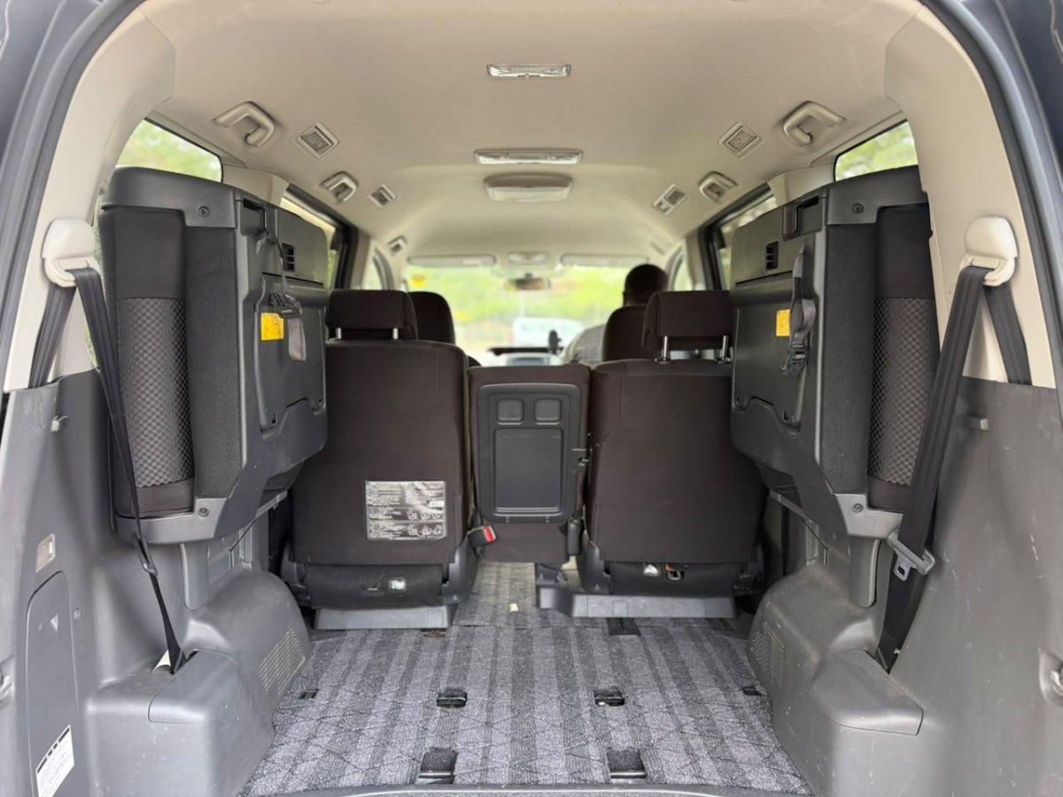 2008 Toyota Noah