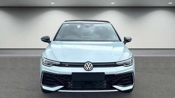 2026 Volkswagen Golf Hybrid