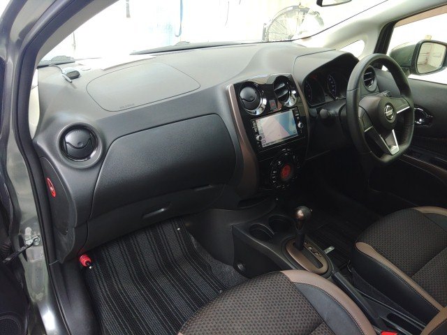 2017 Nissan NOTE