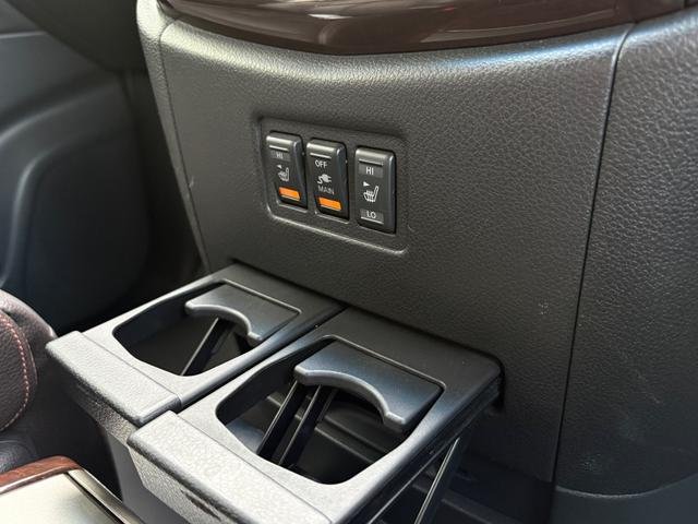 2010 Nissan ELGRAND