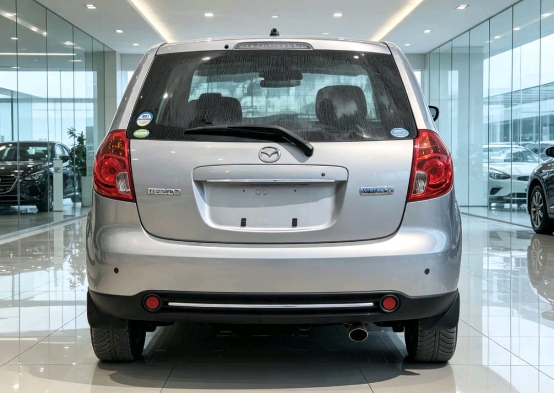 2007 Mazda Verisa