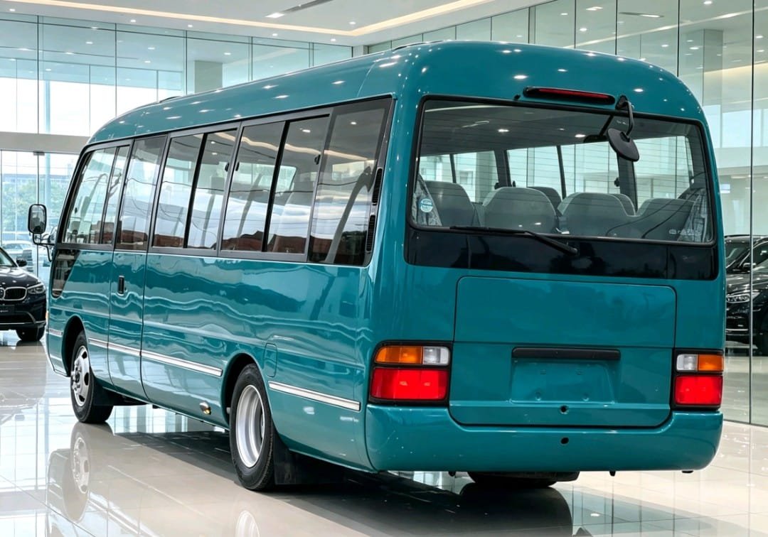 2003 Toyota COASTER