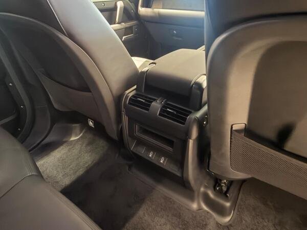 2026 Land Rover Defender