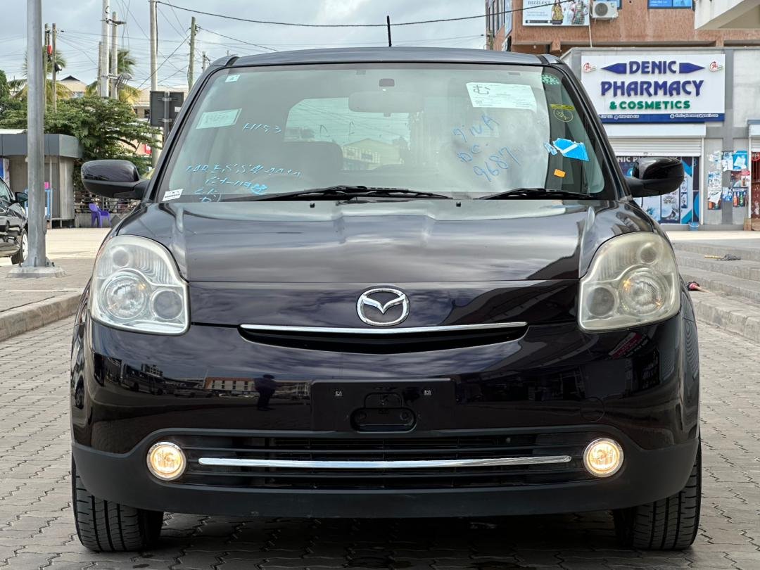 2007 Mazda Verisa