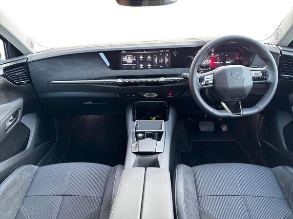 2026 DS Automobiles DS 4