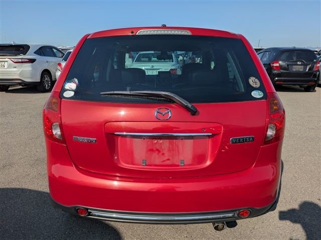 2007 Mazda Verisa